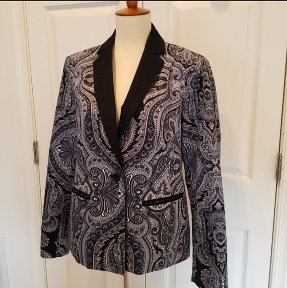 COLDWATER Creek | Paisley Tuxedo Blazer - Picture 1 of 3